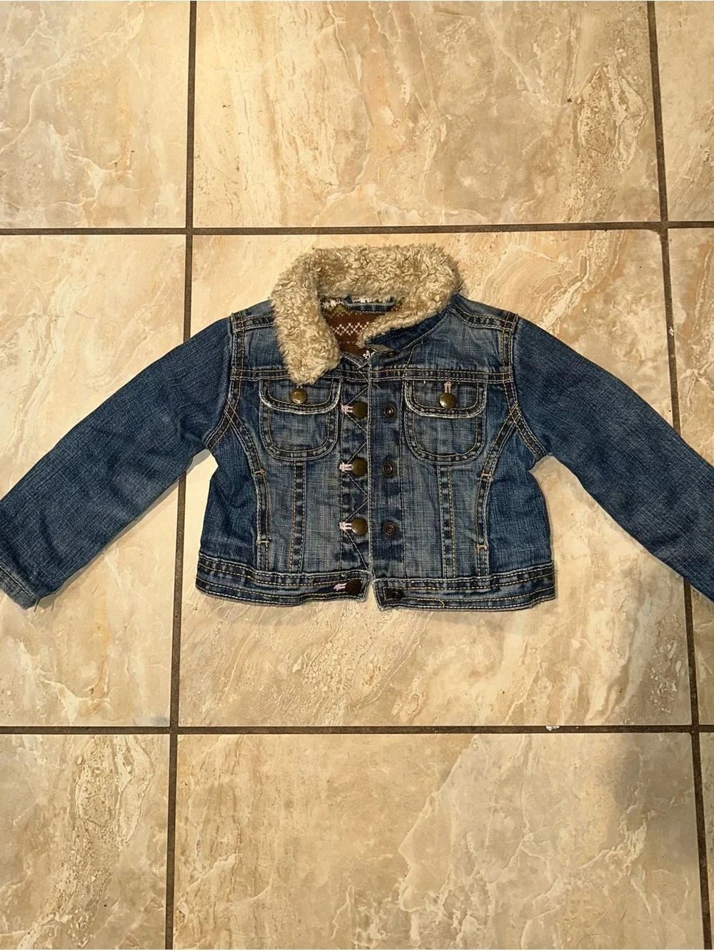 Vintage Denim Sherpa Lined Gap Kids Jacket Size S(18m-24m)